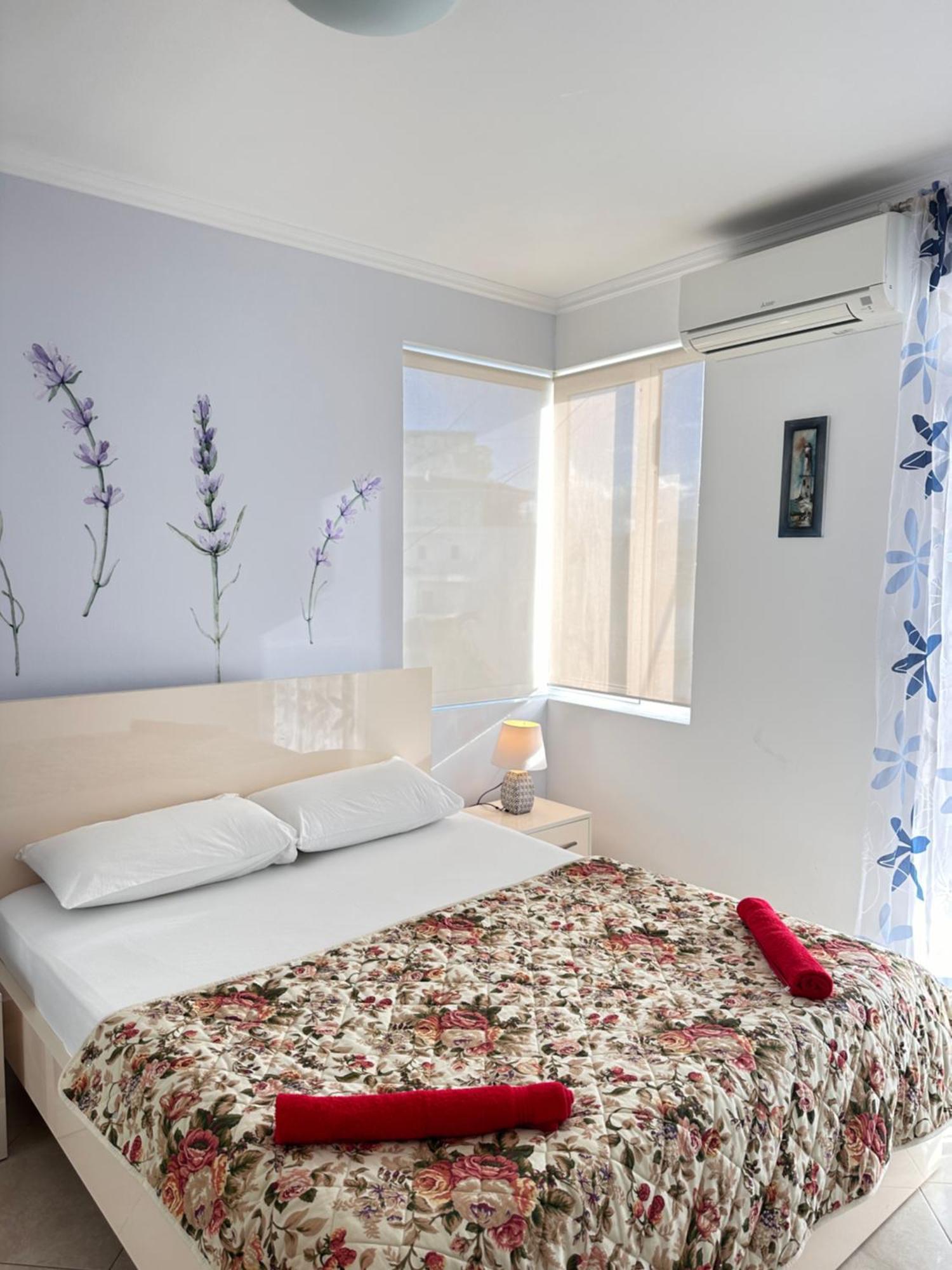 Violet Sea View Apartment Sarande Bagian luar foto